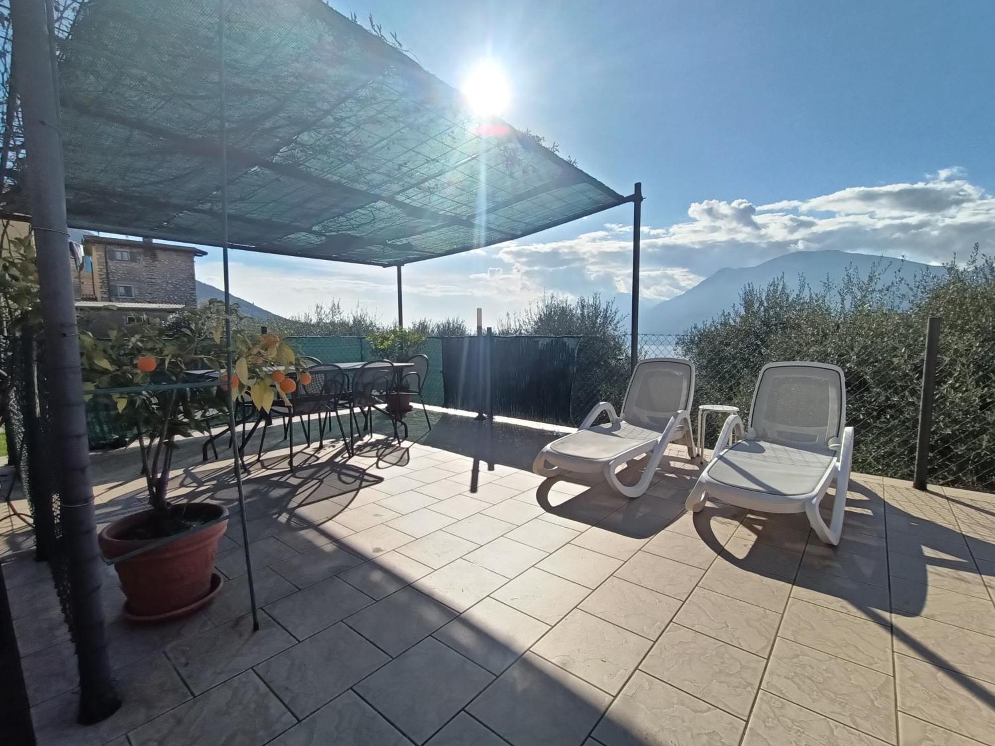 Appartamenti Casa Nina, Lago,Montagne, Uliveti Brenzone sul Garda Luaran gambar