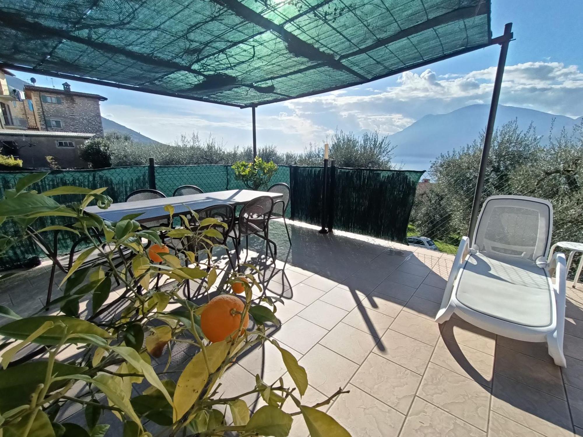 Appartamenti Casa Nina, Lago,Montagne, Uliveti Brenzone sul Garda Luaran gambar