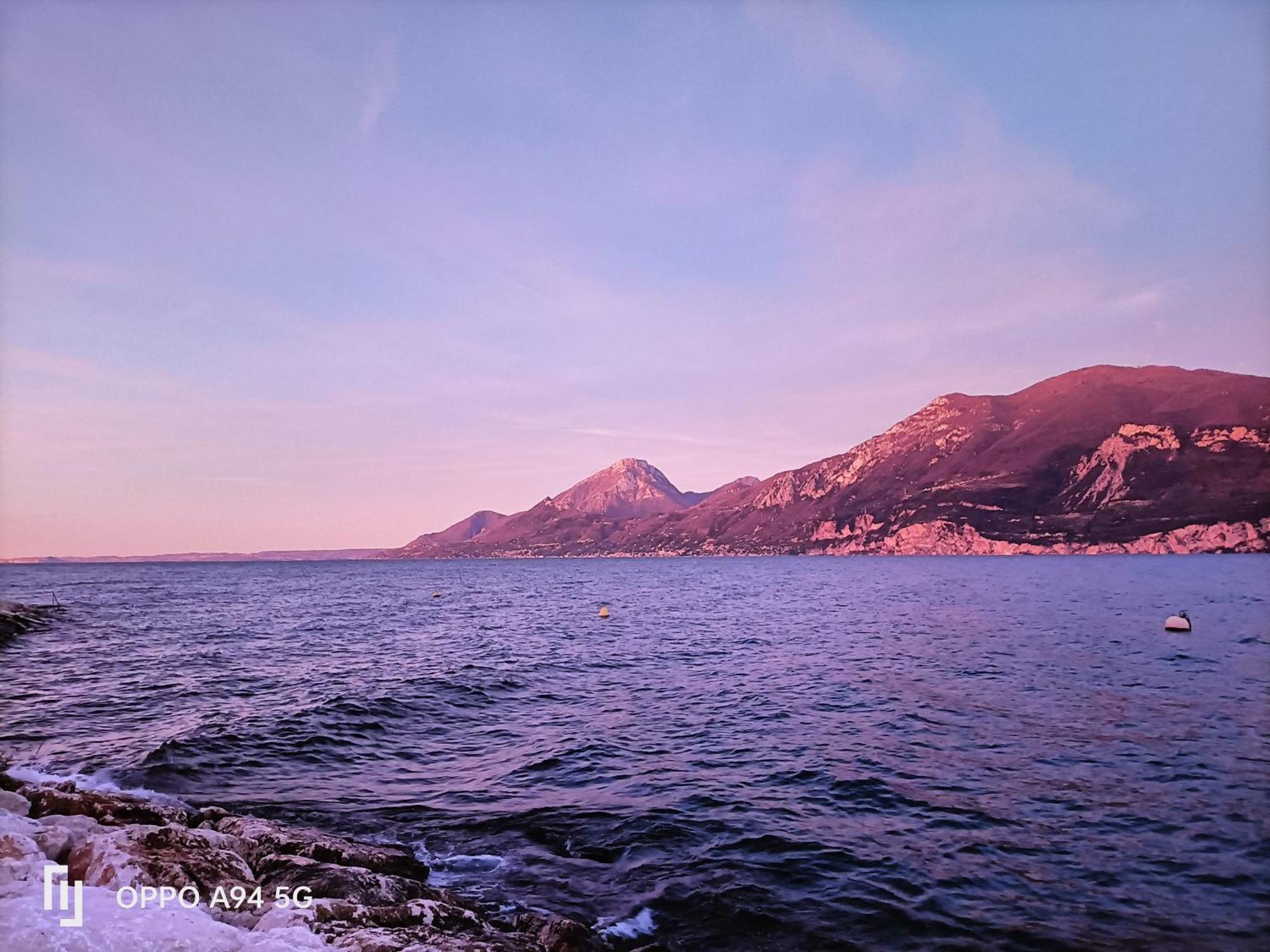 Appartamenti Casa Nina, Lago,Montagne, Uliveti Brenzone sul Garda Luaran gambar